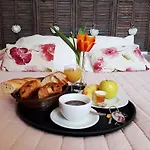 Cafe De La Place Saint-Germain-du-Teil